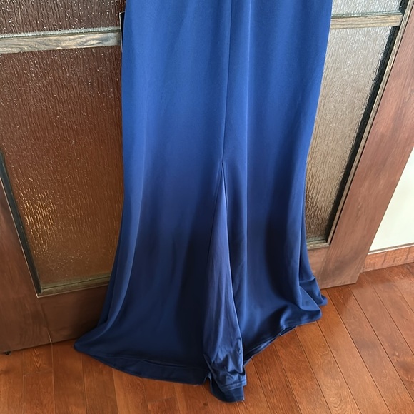 Tadashi Shoji BENZ PLEATED PORTRAIT COLLAR GOWN in blue size large. NWT - Picture 8 of 12
